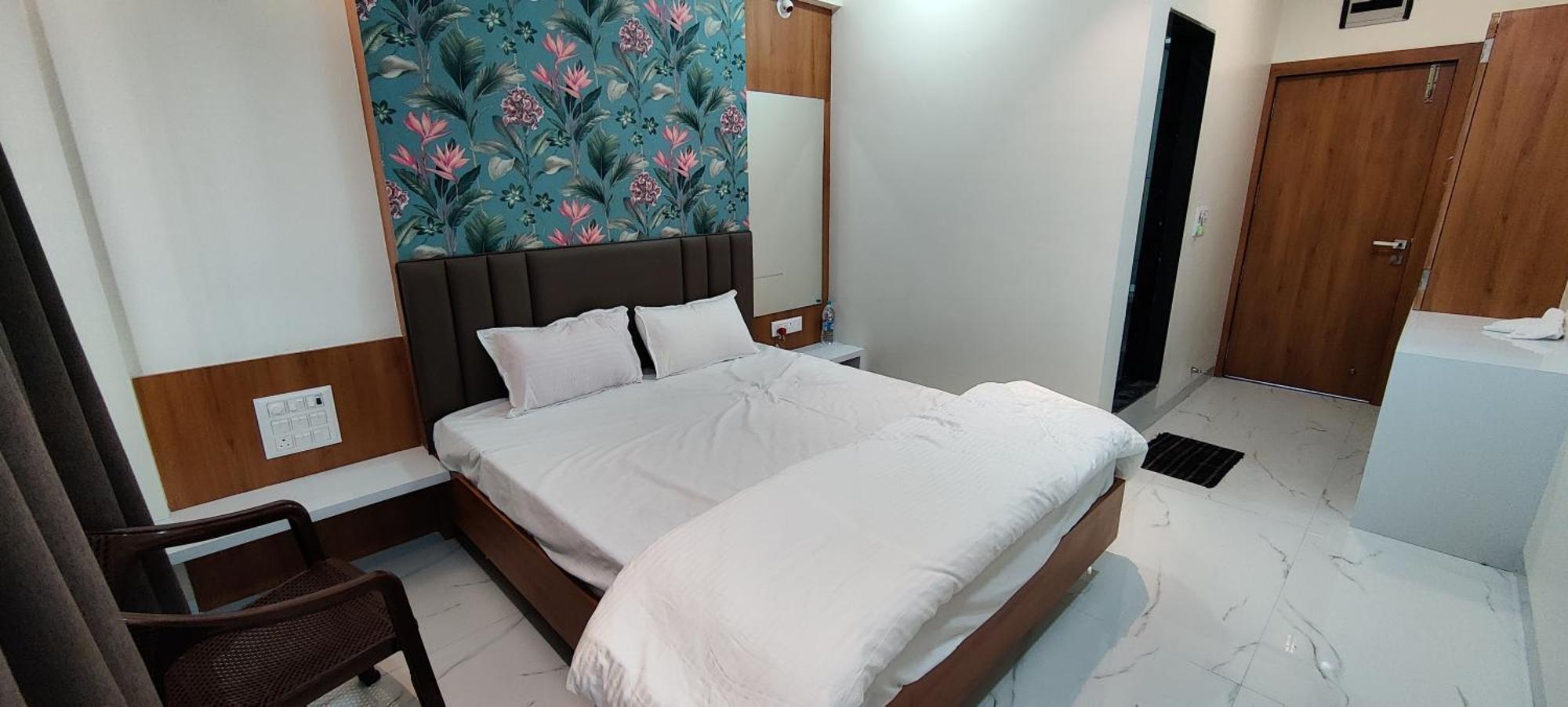 Hotel Mayur Residency Ellora Exterior photo